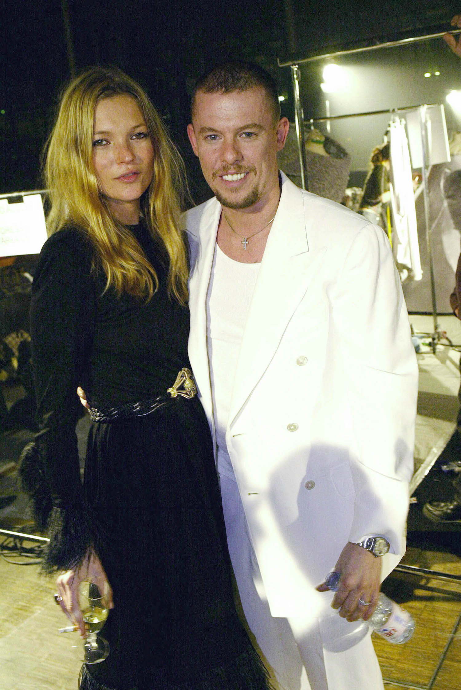 Alexander McQueen z modelką Kate Moss