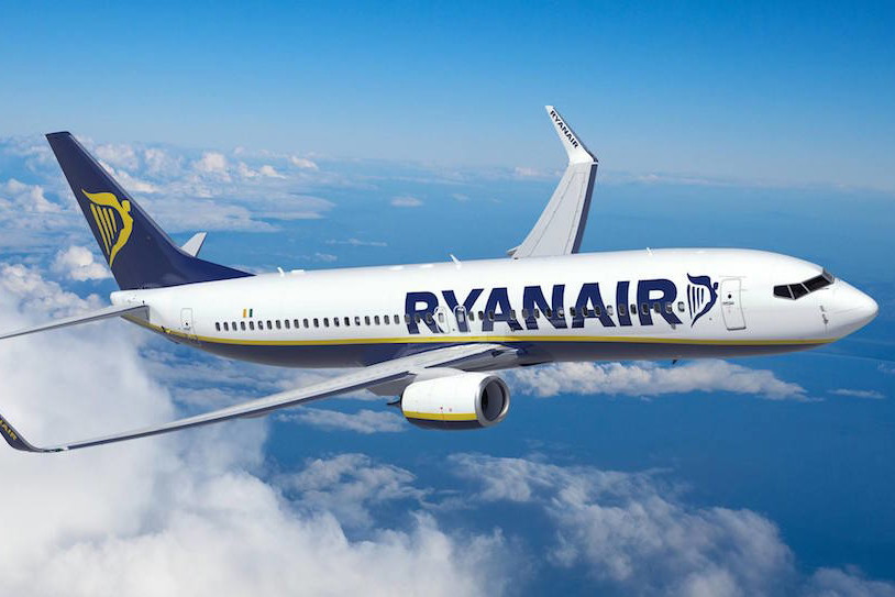 Wyprzedaż biletów lotnicznych Ryanair
