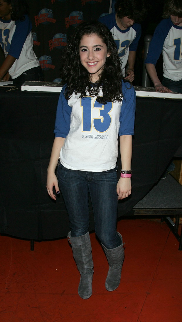 Ariana Grande, 2008 rok