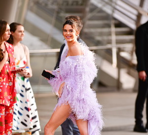kendall-jenner-i anwar-hadid-sa-para