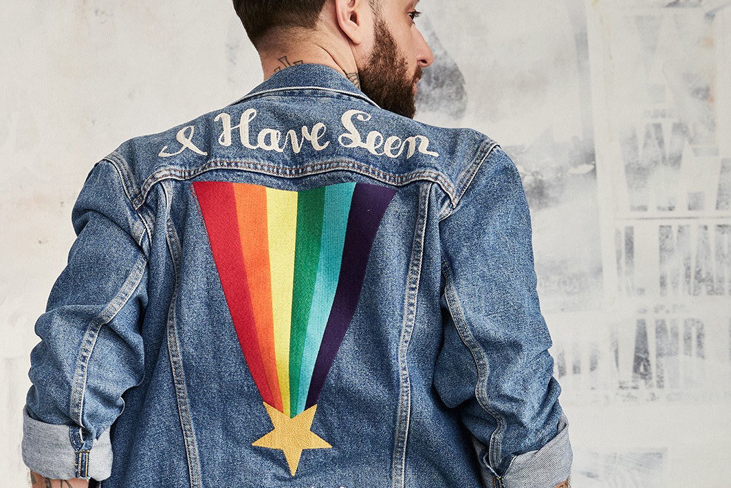 Głównym motywem nowej kolekcji Levi's Pride jest symbol tęczy.