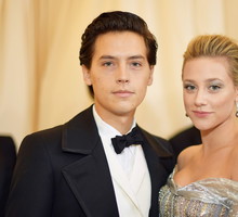 Lili Reinhart i Cole Sprouse są razem