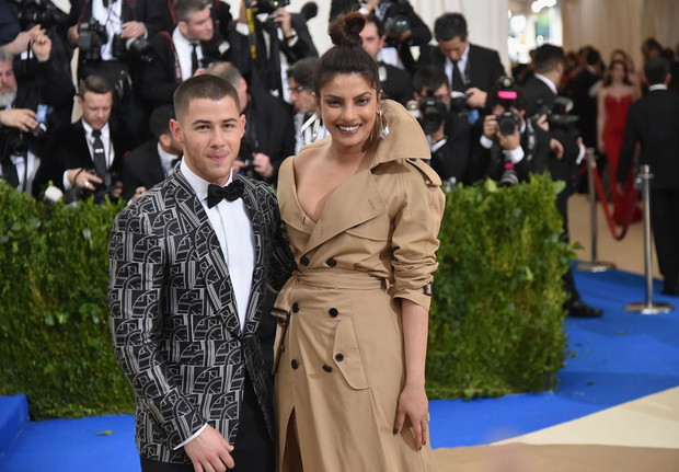 Nick Jonas i Priyanka Chopra na Met Gali w 2017 roku. Myślicie, że już wtedy się spotykali?