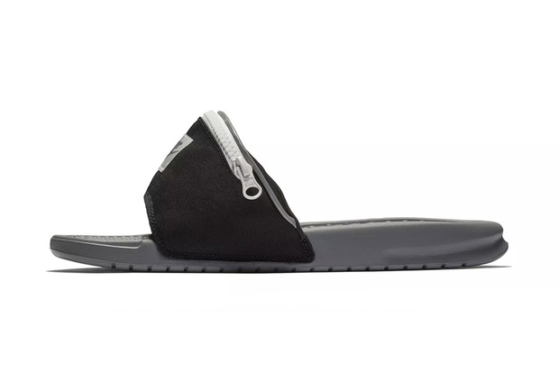 Nie znamy też ceny klapków Nike “Fanny Pack” Benassi, ale na pewno będą droższe od doskonale znanych Wam klasyków.
