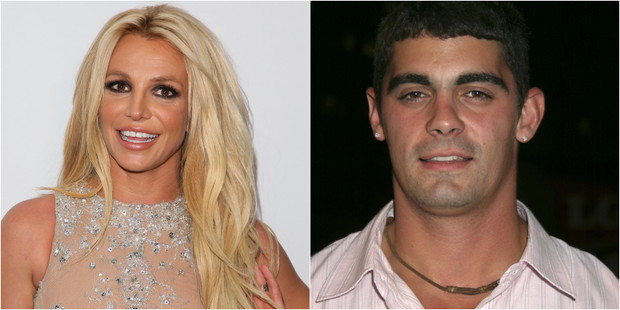 Britney Spears i Jason Alexander - 2 dni