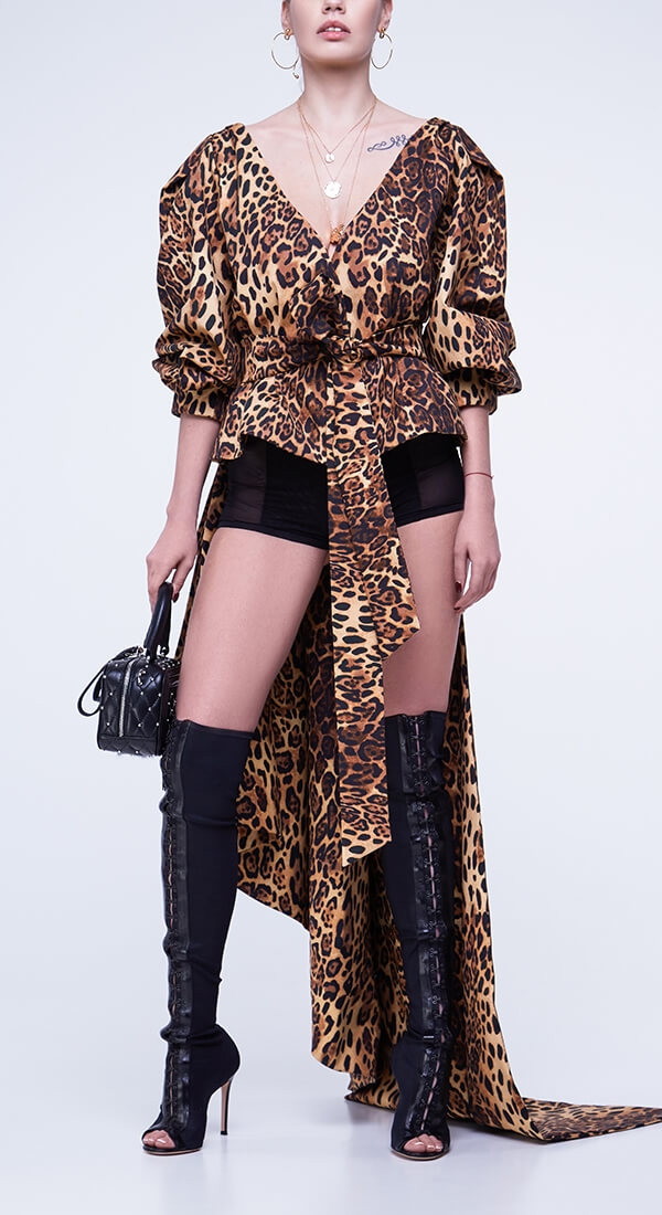 Chad Leopard - ten model koszuli marki Epuzer wybrała Christina Eguilera.