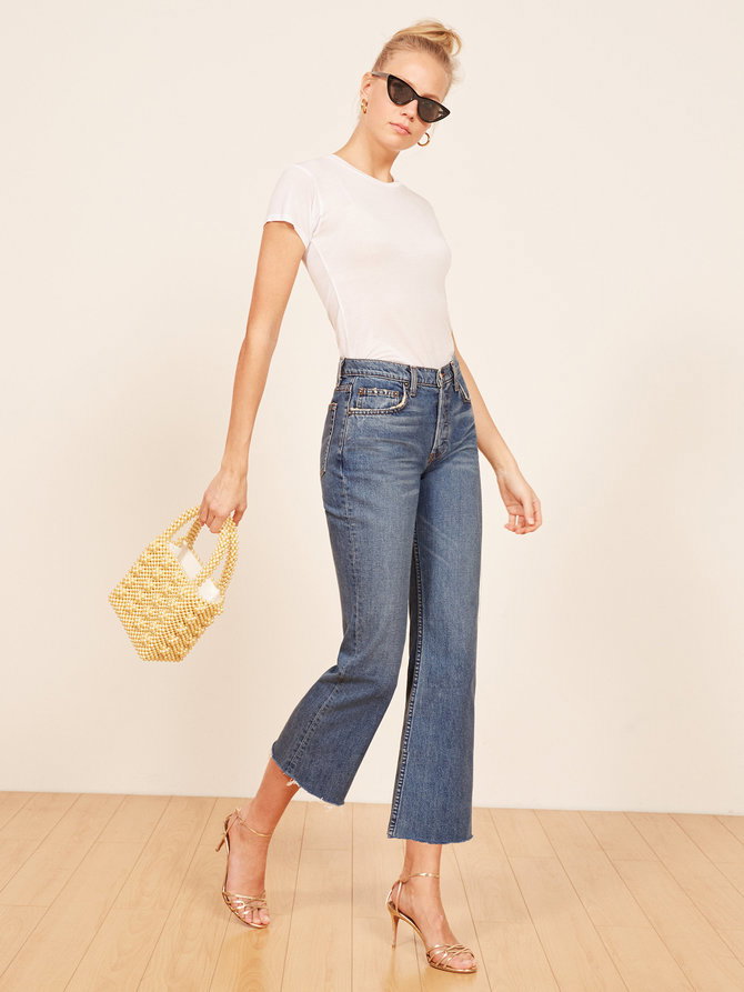 Na ten model jeansów czekało ponad 3000 osób. Co w nich takiego wyjątkowego?