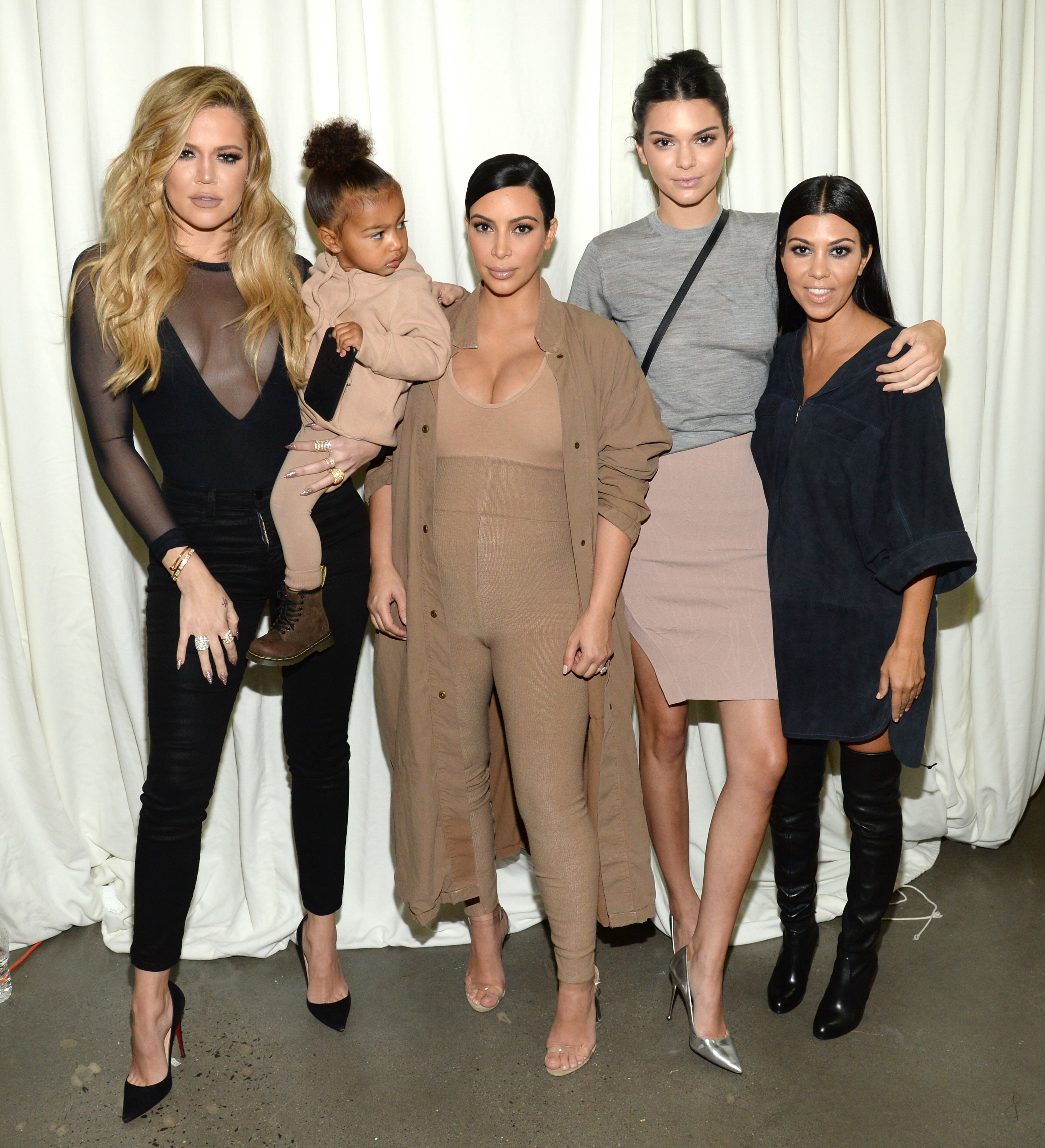 Kourtney-kardashian-nie-chce-nosic-slawnego-nazwiska