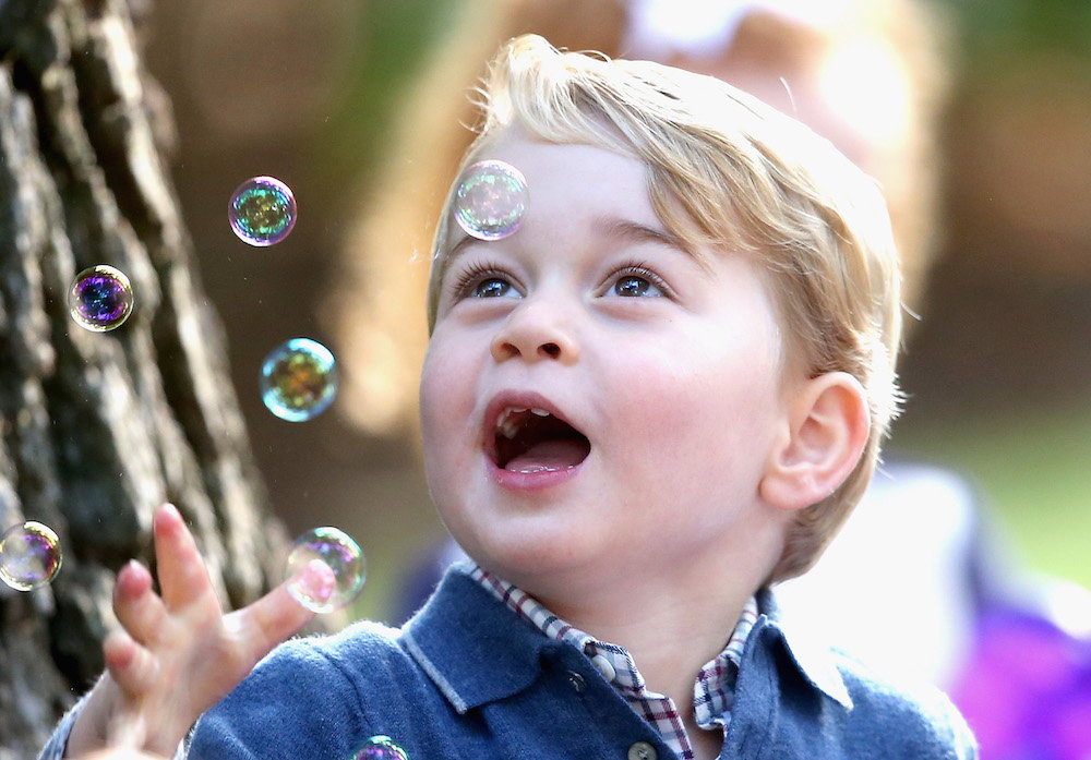 Książę George skończył 5 lat! Oto jego najnowszy (i przesłodki) portret