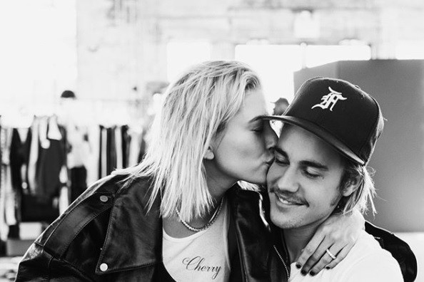 Hailey Baldwin jest w ciąży?! Reakcja Justina Biebera daje dużo do myślenia!