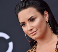 W jaki sposób Demi Lovato przedawkowała narkotyki i trafiła do szpitala?