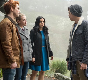 „Riverdale”: różnice między serialem a komiksem „Archie”, na podstawie którego powstał scenariusz