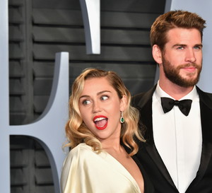 Miley Cyrus i Liam Hemsworth rozstali się – znamy powód!