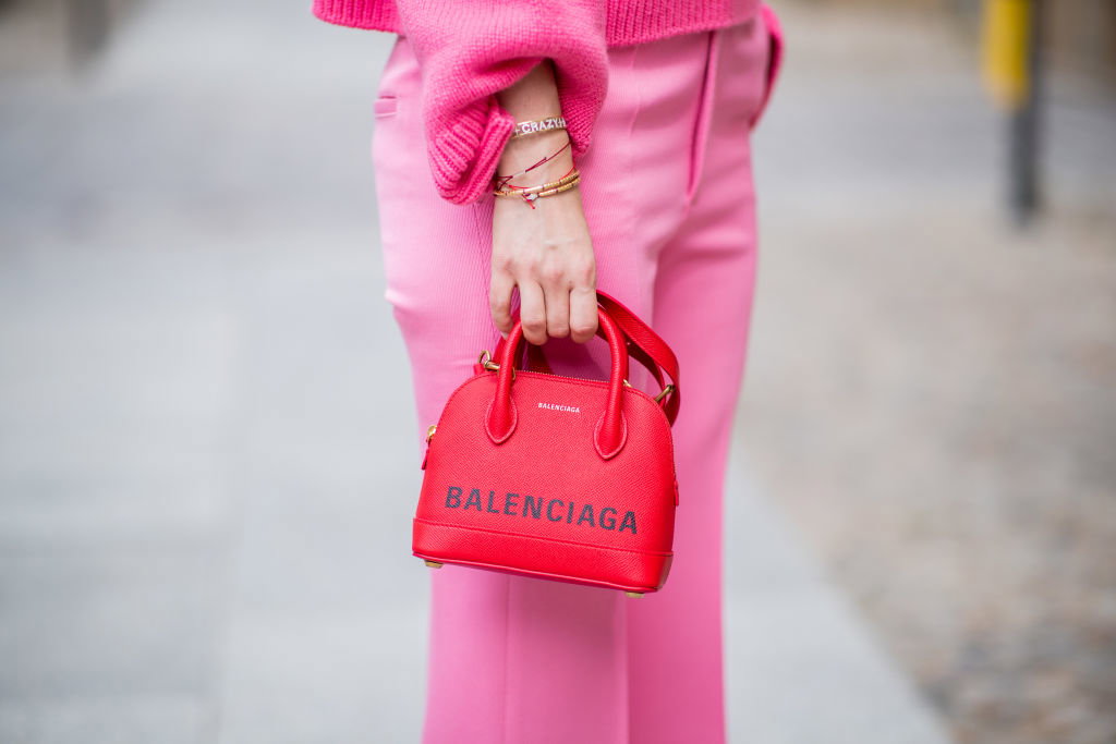 Balenciaga oskarżona o plagiat. Nie zgadniecie, przez jaką markę!
