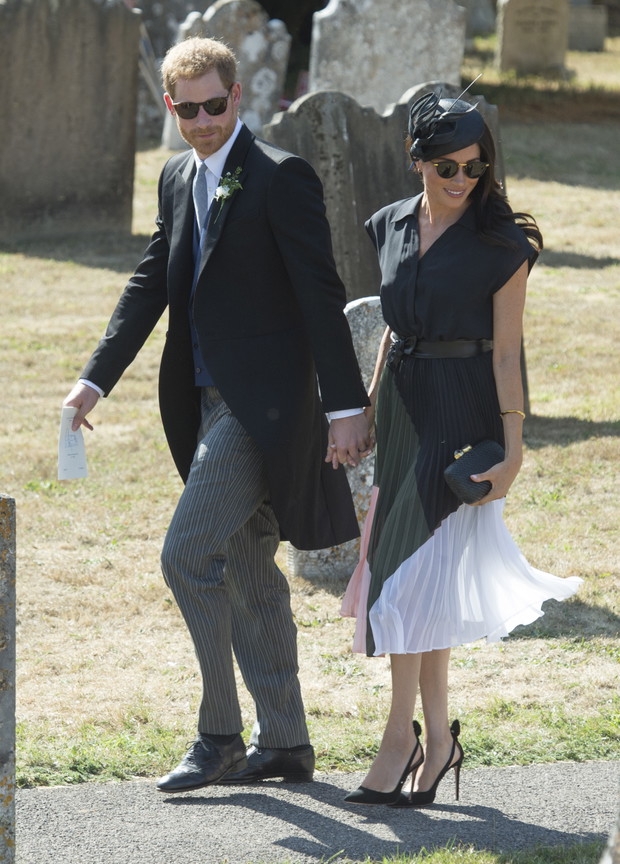 Meghan Markle i książę Harry na ślubie Charliego Van Straubenzee