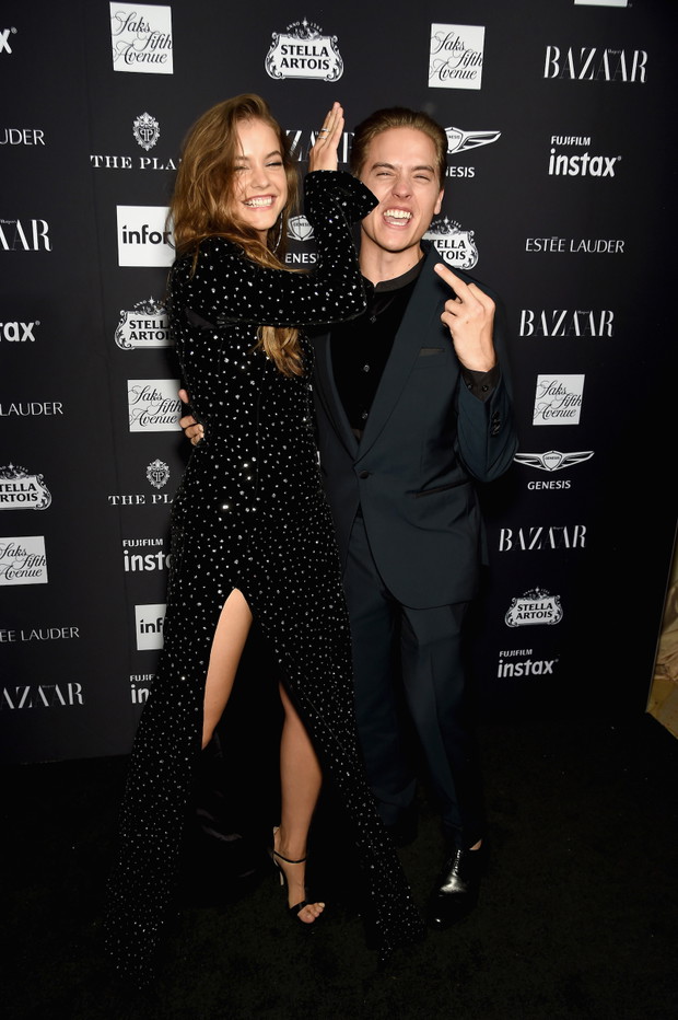 Widać, że Dylan Sprouse i Barbara Palvin świetnie czują się we własnym towarzystwie.