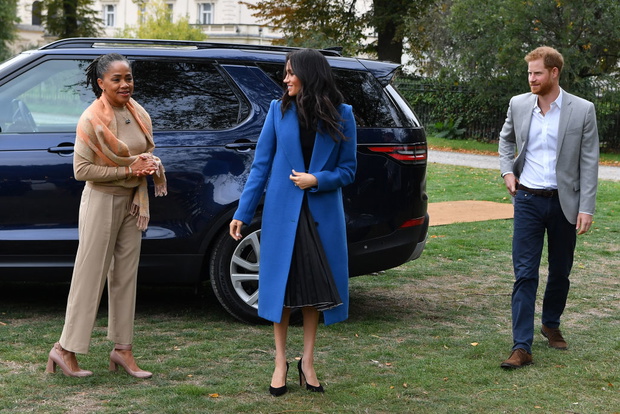 Meghan Markle i jej mama Doria Regland pojawiły się pierwszy raz publicznie od czasu ślubu księżnej Sussex z księciem Harrym.