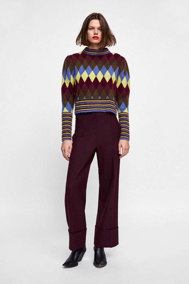Sweter w romby z bufiastymi rękawami, Zara 109 zł