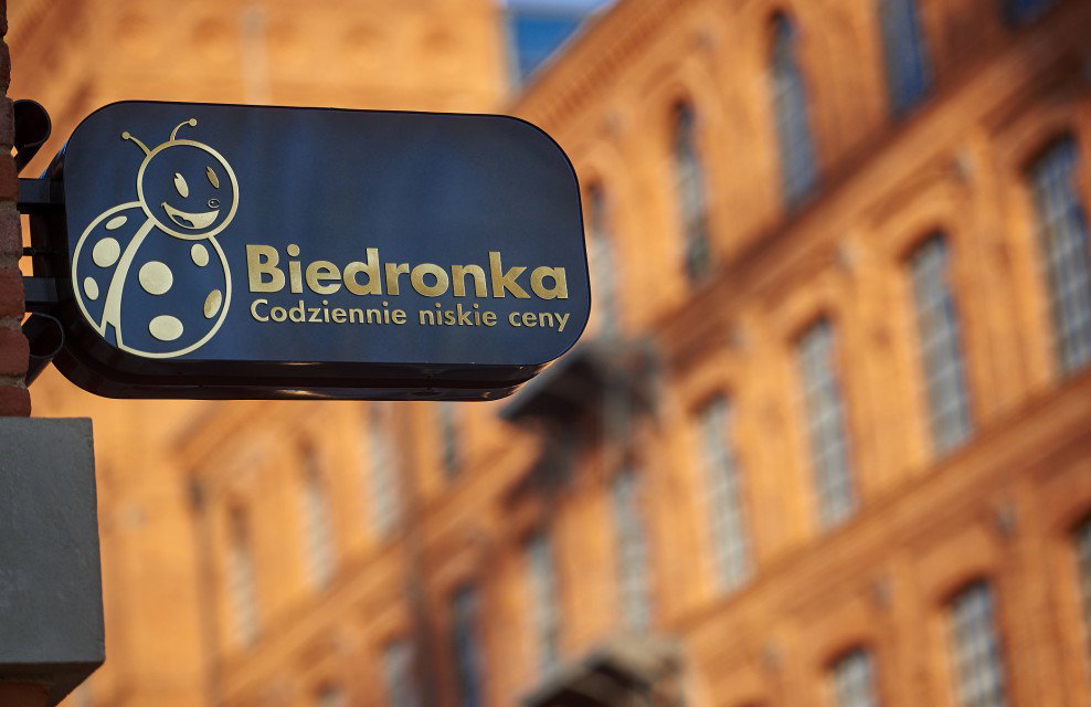Biedronka Premium - nowe supermarkety już otwarte! Gdzie powstały i co w nich znajdziemy?