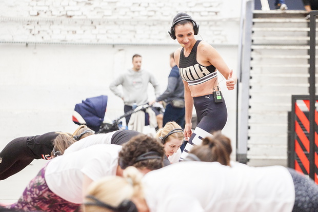 Edyta Litwiniuk prowadziła program Slim Workout, genialnie wyszczuplający uda, pośladki, brzuch i ramiona.