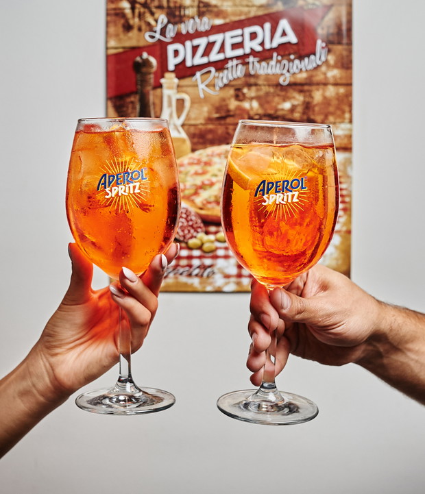 Jak zrobić drinka Aperol Spritz?