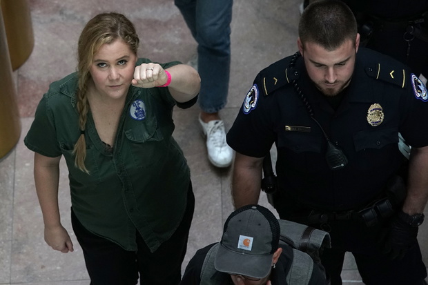 Sędzia Brett Kavanaugh jest oskarżony o molestowanie seksualne.