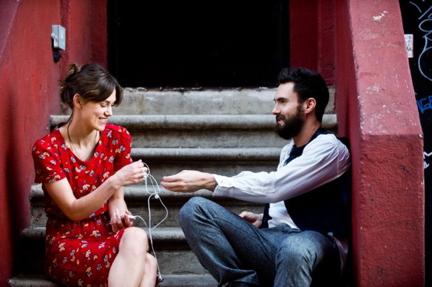 „Zacznijmy od nowa”, reż. John Carney