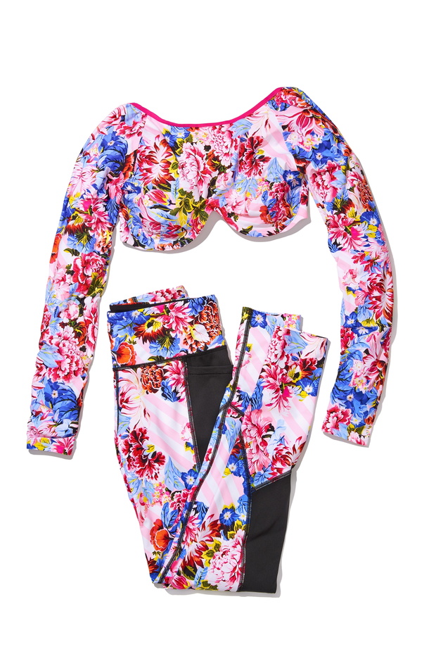 Crop top i legginsy z kolekcji Victoria