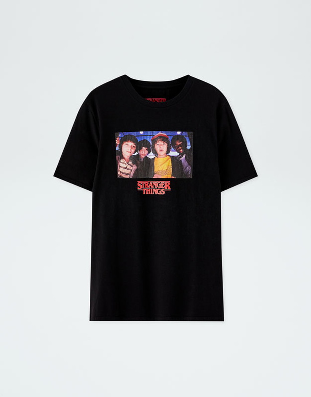 Koszulka Netflix x Stranger Things Pull&Bear, 69,90 zł