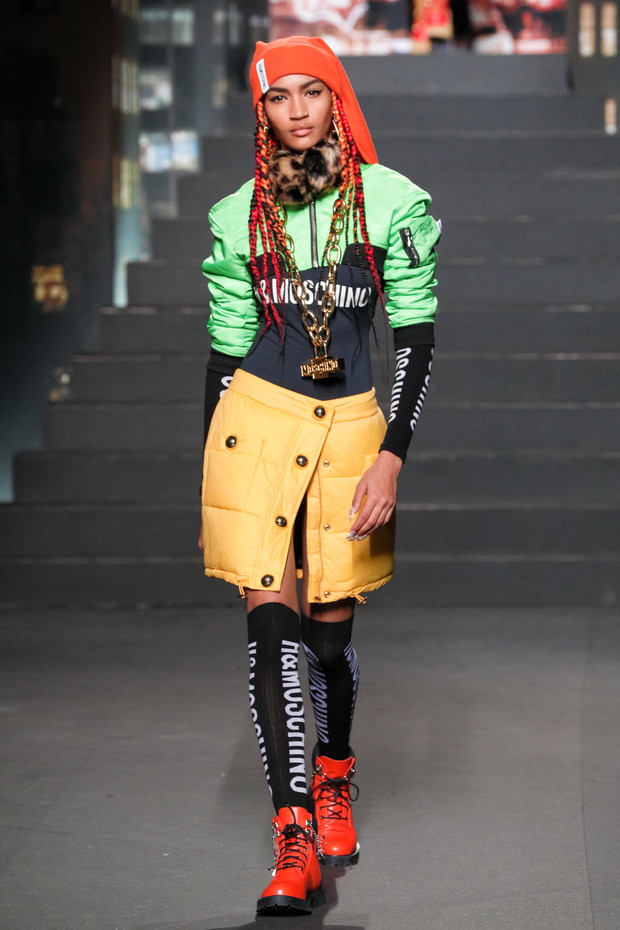 Pokaz kolekcji H&M x Moschino - Anyelina Rosa