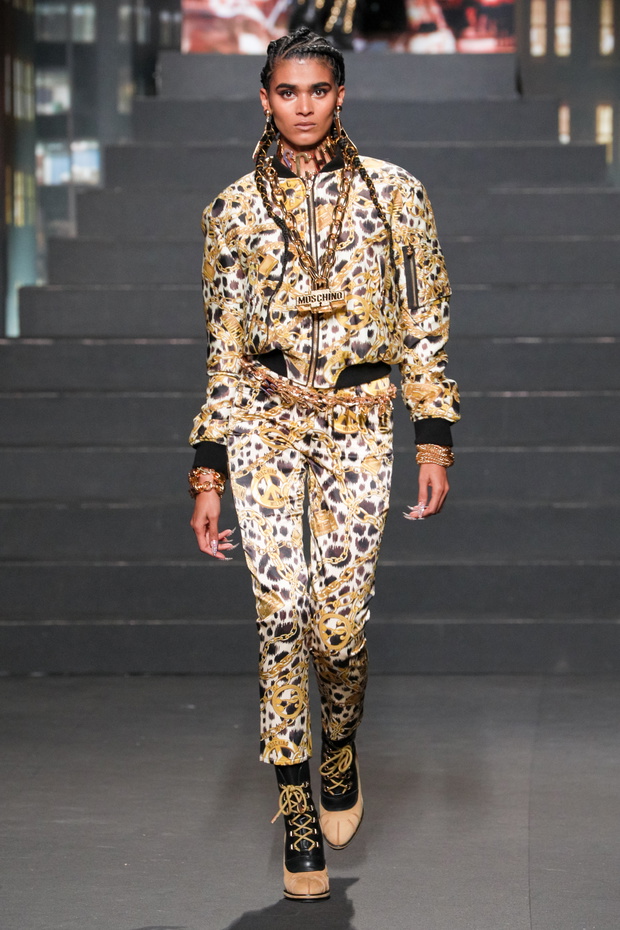 Pokaz kolekcji H&M x Moschino - Radhika Nai