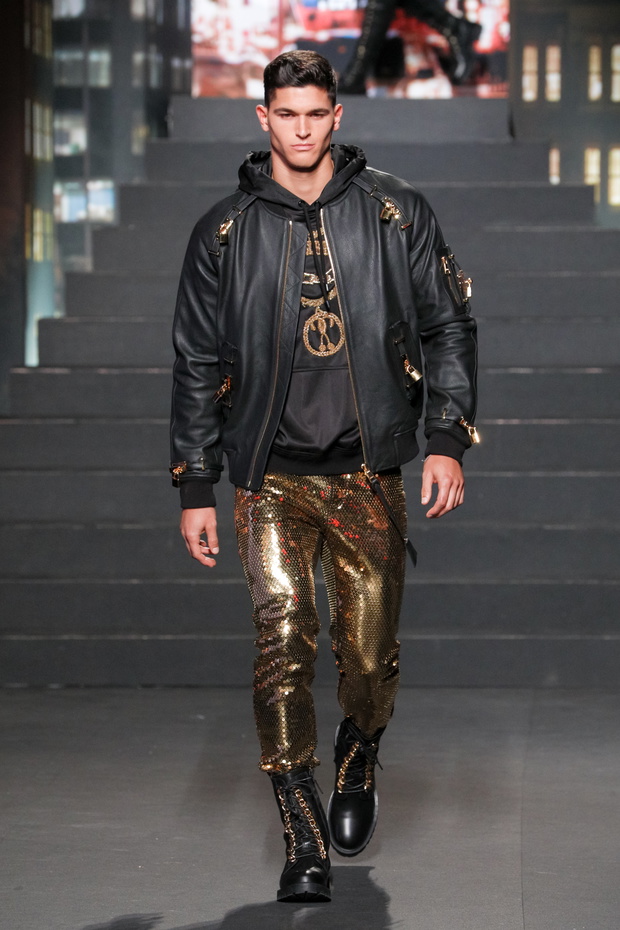 Pokaz kolekcji H&M x Moschino - Trevor