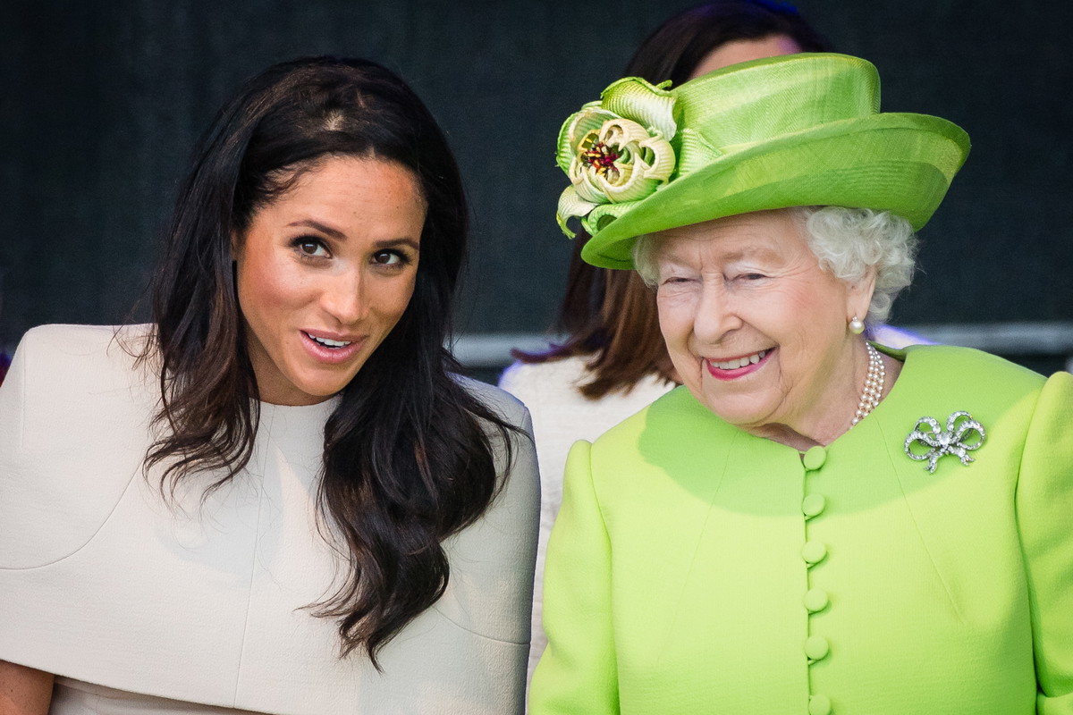 To kolejny raz, gdy królowa Elżbieta zmienia zasady protokołu dla Meghan Markle.