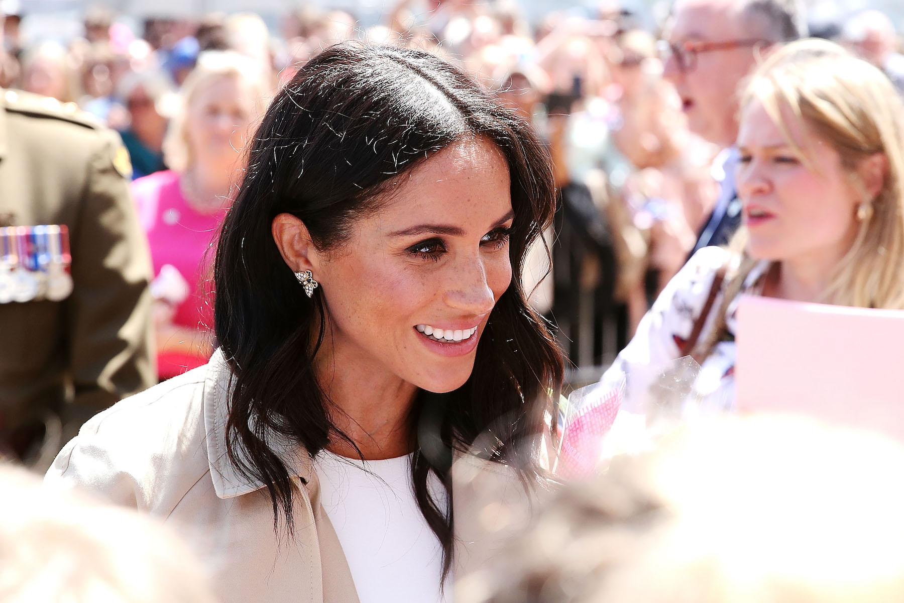 Dlaczego Meghan Markle nie nosi sukienek Victorii Beckham?