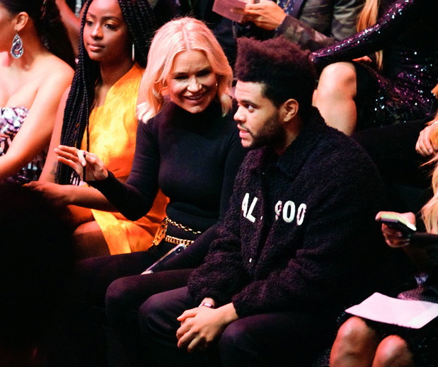 Ciekawe, z czym The Weeknd rozmawiał ze swoją przyszłą teściową.