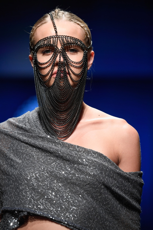 Los Angeles Fashion Week - Kasia Szklarczyk na pokazie Nathalii Gavirii