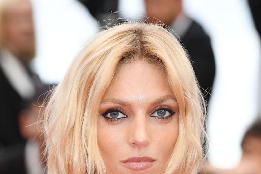 Anja Rubik opublikowała zdjęcie z dzieciństwa, na którym wygląda jak Natalie Portman
