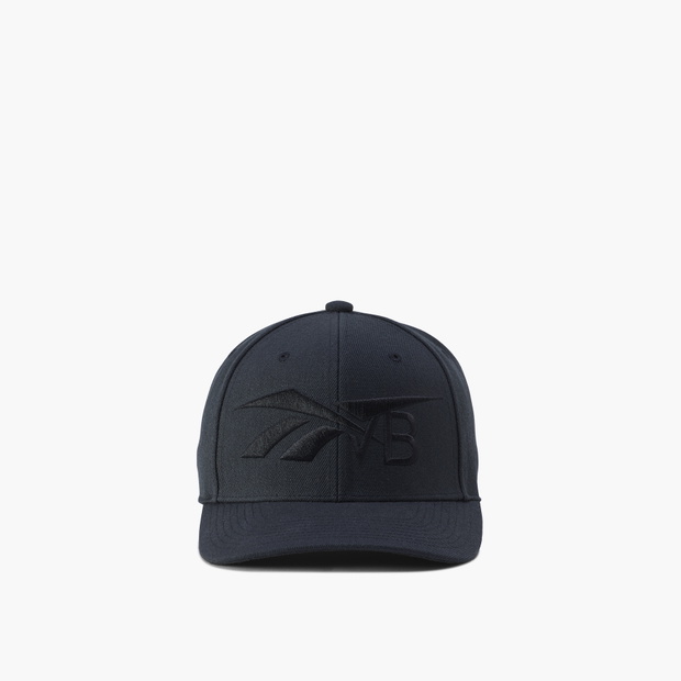Czapka z daszkiem z kolekcji Reebok x Victoria Beckham, 329 zł