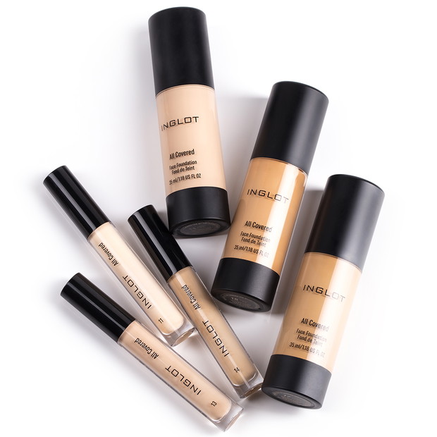 Korektor pod oczy All Covered Inglot x J.LO, 55 zł oraz podkład All Covered Inglot x J.LO, 97 zł