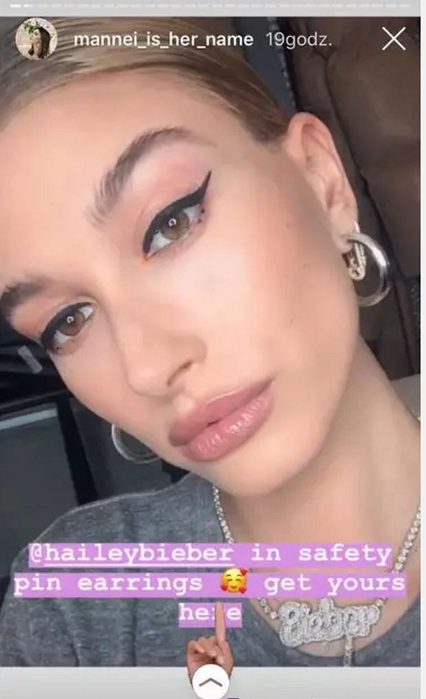 Model kolczyków Hailey od SIN by Mannei to złoty Safety Sin. Jego cena to 449 zł.