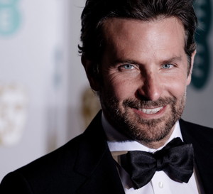Bradley Cooper dzięki filmowi „Narodziny gwiazdy” został milionerem. Suma jaką zarobił jest zawrotna!