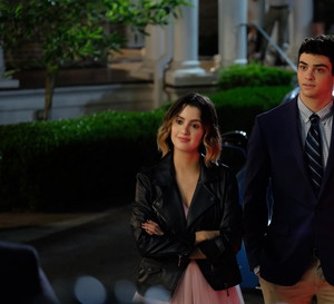 „Wynajmij sobie chłopaka” - 5 powodów, dla których musicie zobaczyć nowy film z Noah Centineo