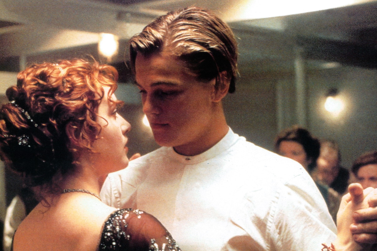 „Titanic” miał zakończyć się inaczej! Ujawniono wyciętą scenę finałową kultowego filmu!