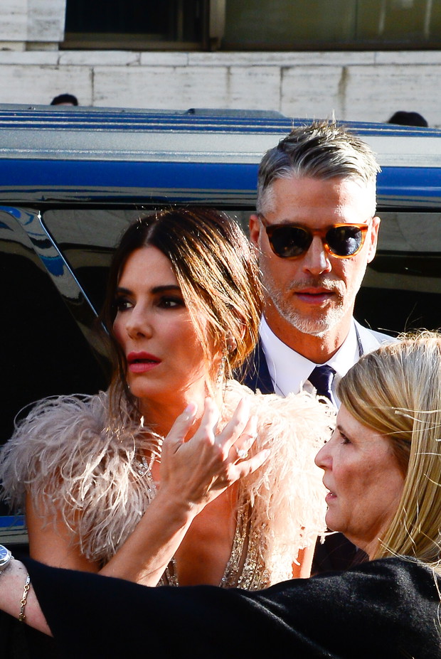 Amerykańskie tabloidy donoszą, że Sandra Bullock i Bryan Randall wzięli ślub.