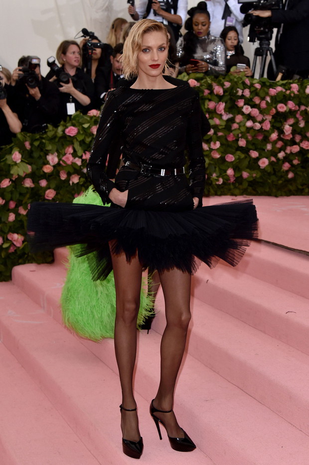 Met Gala 2019: Anja Rubik po raz czwarty na Met Ball wybrała kreację projektu jej przyjaciela, Anthony