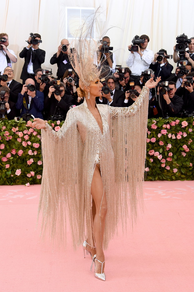 Met Gala 2019: Przy kreacji Celine Dion pracowało ponad 50 osób.