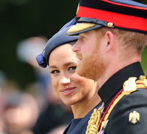 Meghan Markle i książę Harry na paradzie urodzinowej królowej Elżbiety II Trooping The Colour.