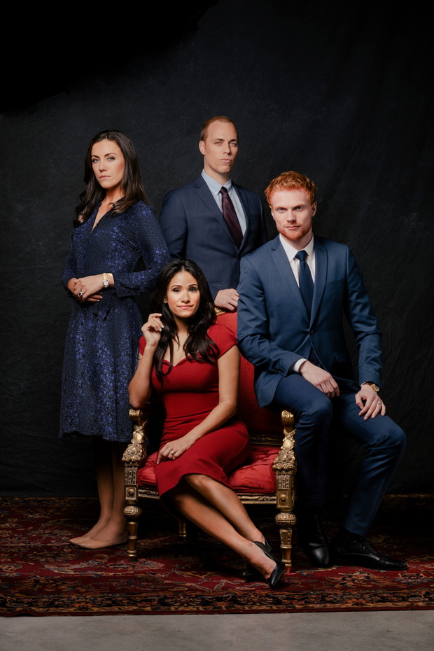 Filmowi Meghan Markle i książę Harry w towarzystwie Kate Middleton i księcia Harry