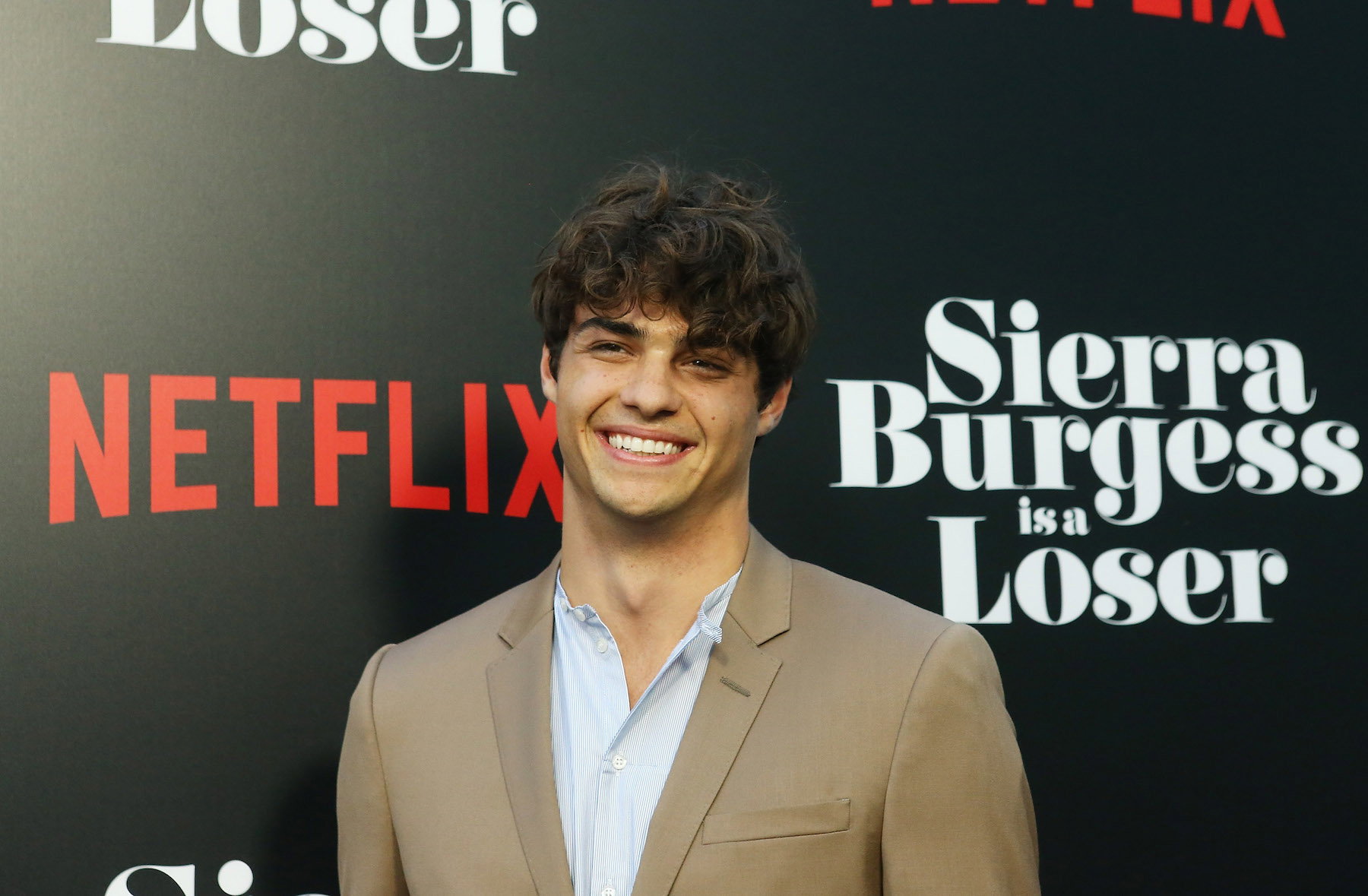 „Przesunięci” – nowy film z Noah Centineo, który obejrzycie na Netflixie!