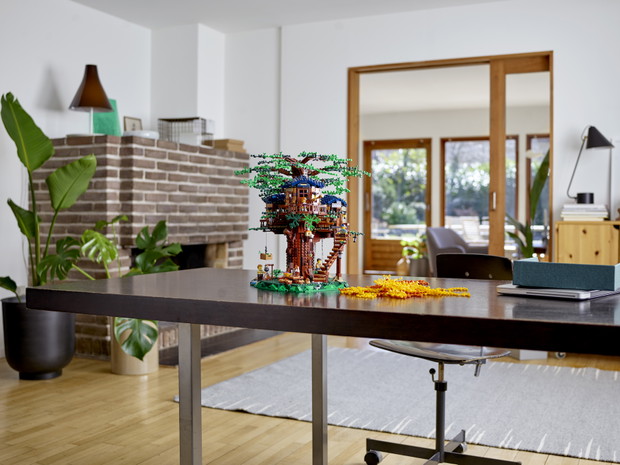 LEGO Ideas „Domek na drzewie” zawiera największą jak dotąd liczbę ekologicznych klocków.